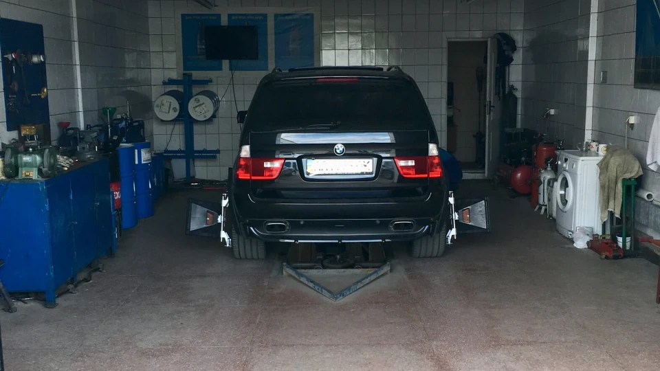 BMW X5 4.8is Масік 2