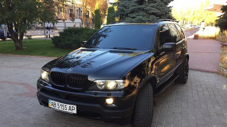 BMW X5 4.8is