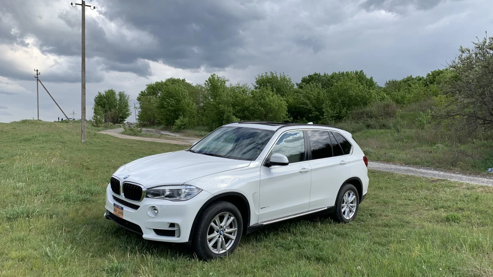 BMW X5 Alpinweiss 2