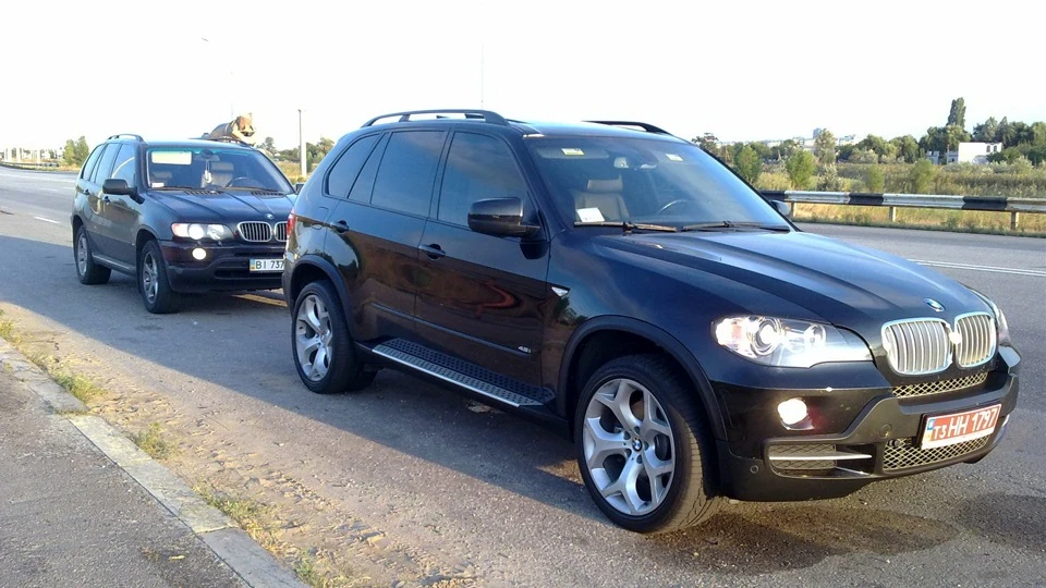 BMW X5 Асфальтоукладач