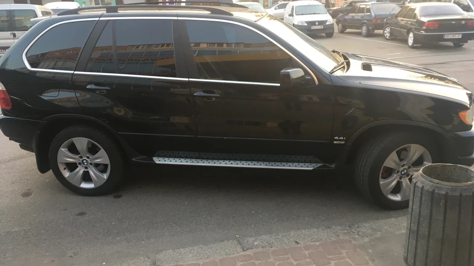 BMW X5 Бобік 4,4 2