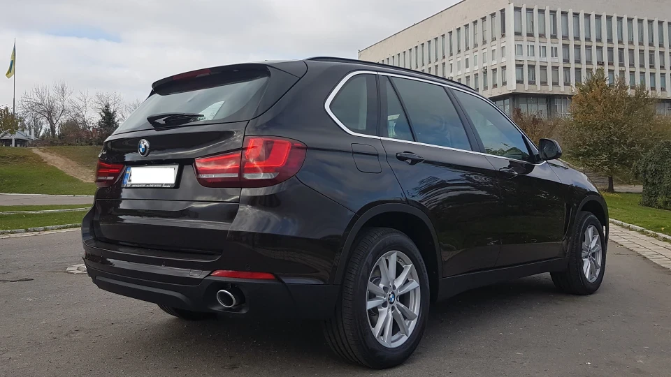 BMW X5 Brauner Bayer 2