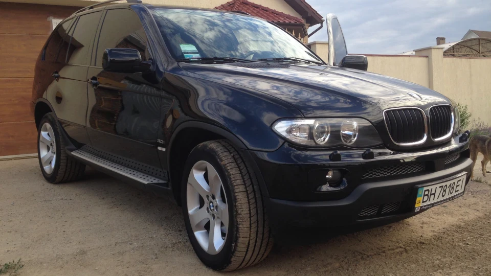 BMW X5 Чорний Ікс 4