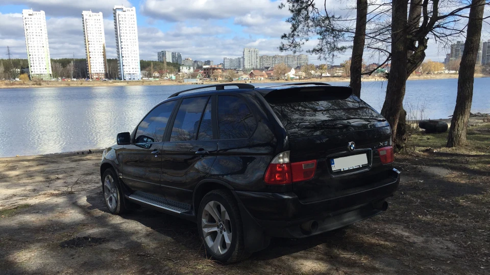 BMW X5 Колір Крила Ворона 3