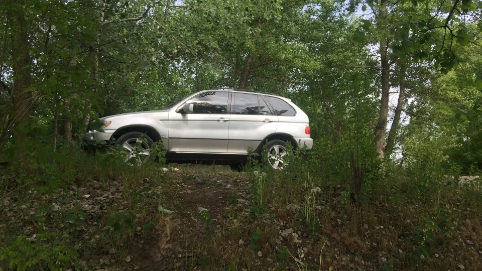 BMW X5 Дизельний танк) 4