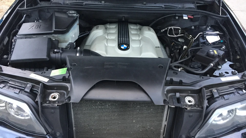 BMW X5 e53 n62tu 4.4 3