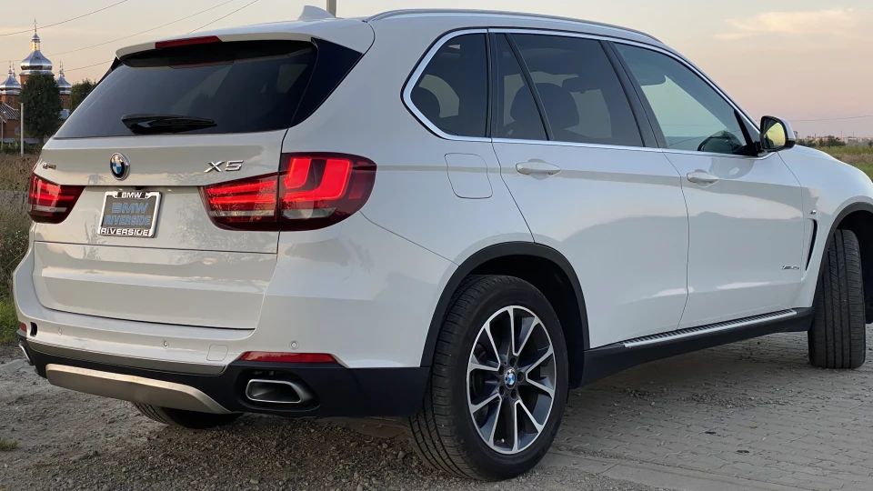 BMW X5 електричка;) 3