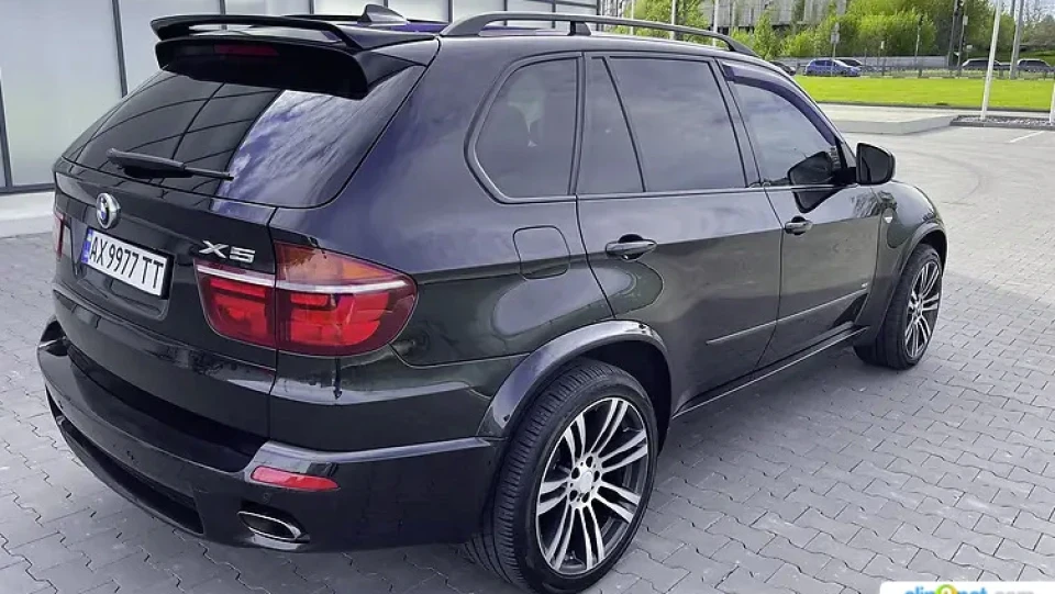 BMW X5 Ghost M 3