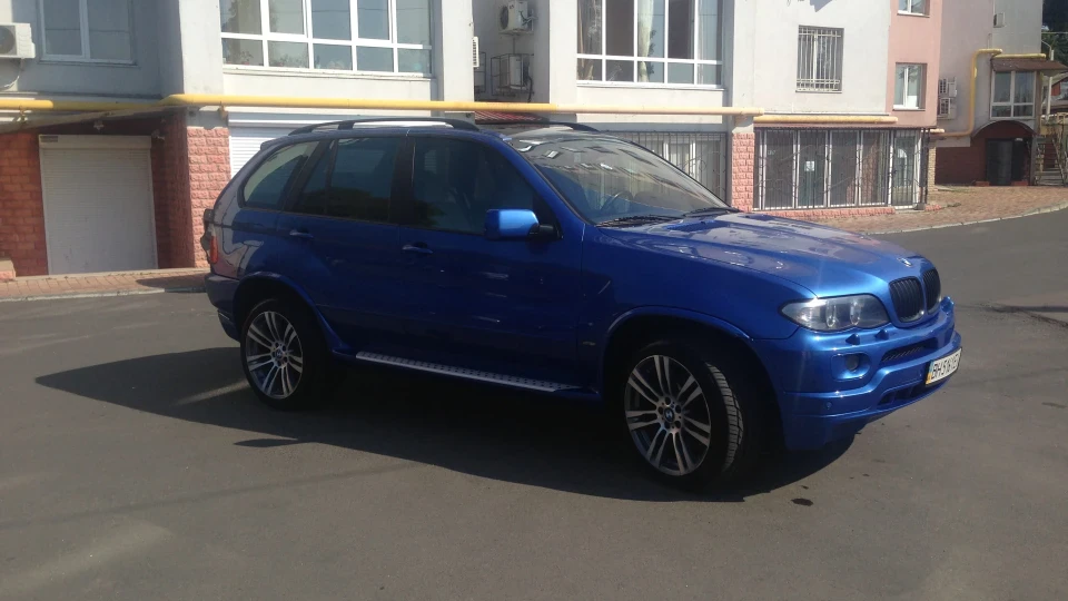 BMW X5 Individual 4