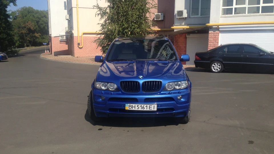 BMW X5 Individual 5