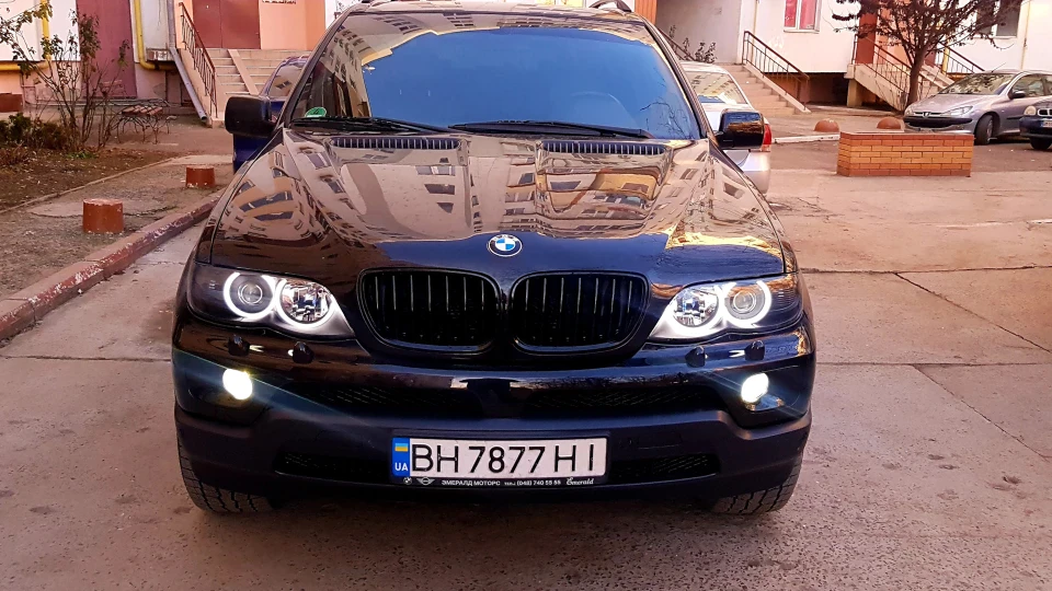 BMW X5 KsuXa 3