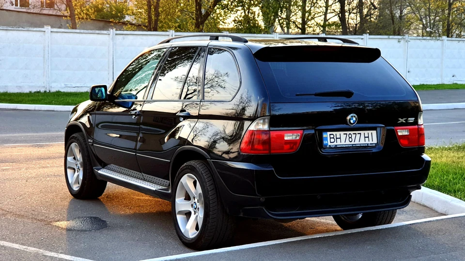 BMW X5 KsuXa 4