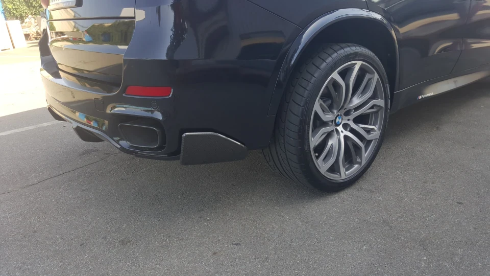 BMW X5 M50D Performance 4