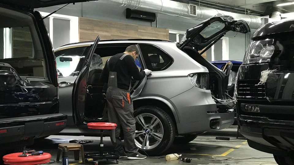 BMW X5 M50d Хом'як 3
