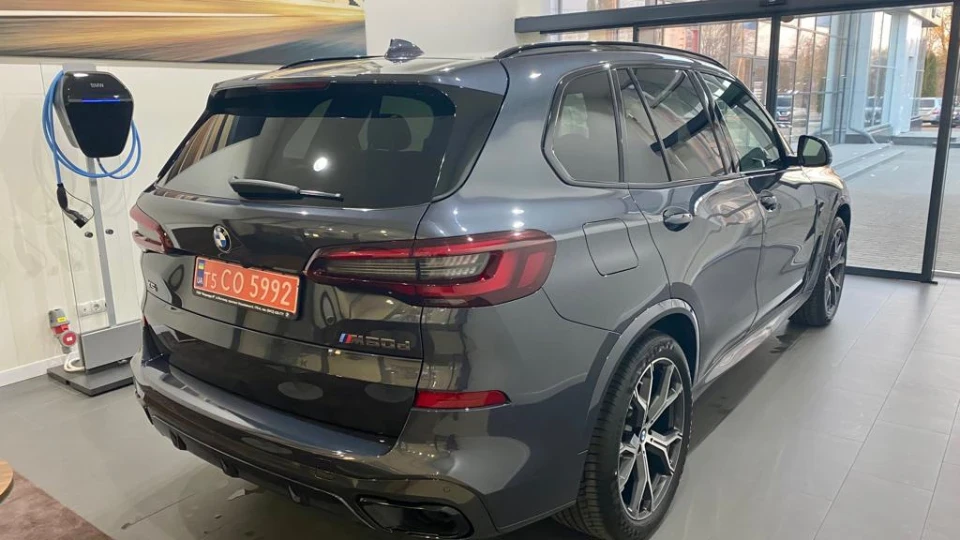 BMW X5 M50d 5