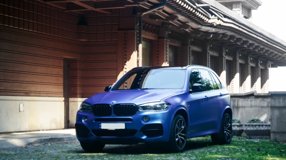 BMW X5 M50D 3