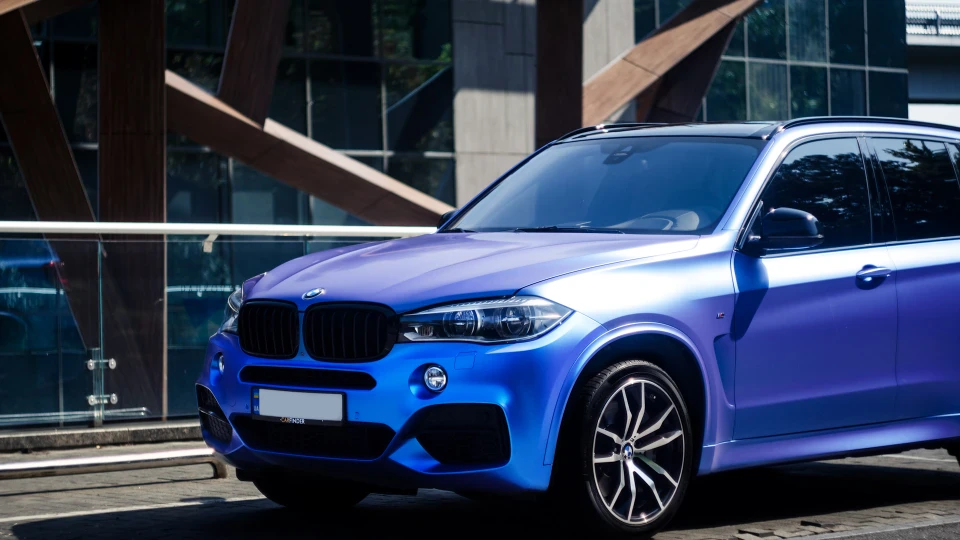 BMW X5 M50D 4