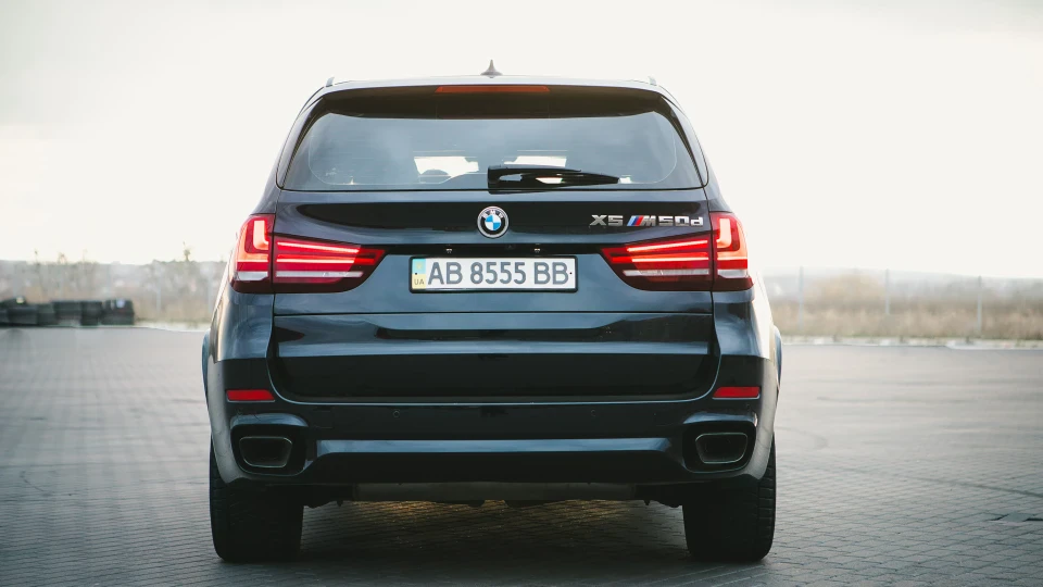 BMW X5 M50D