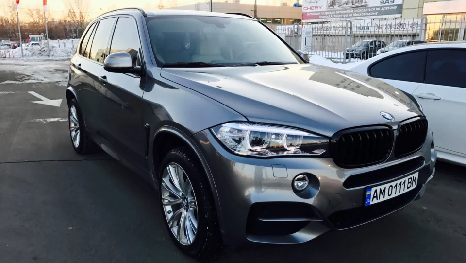 BMW X5 M50D