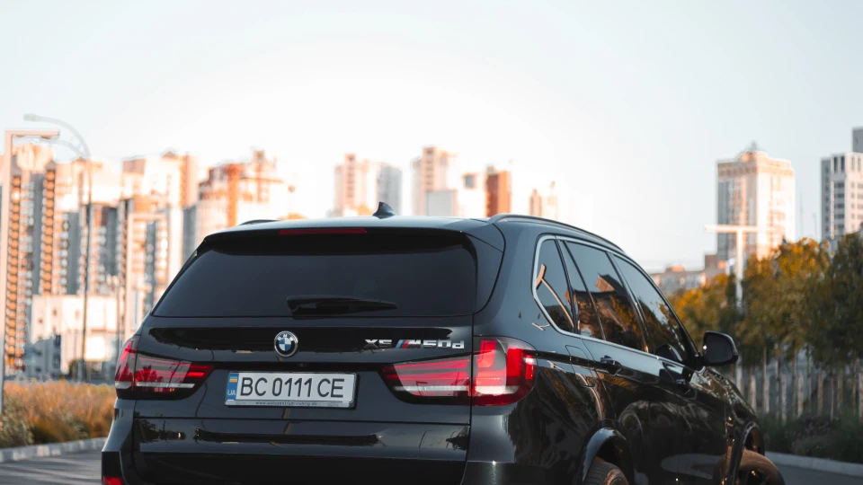 BMW X5 M50D 2