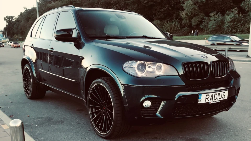 BMW X5 Midnight 3