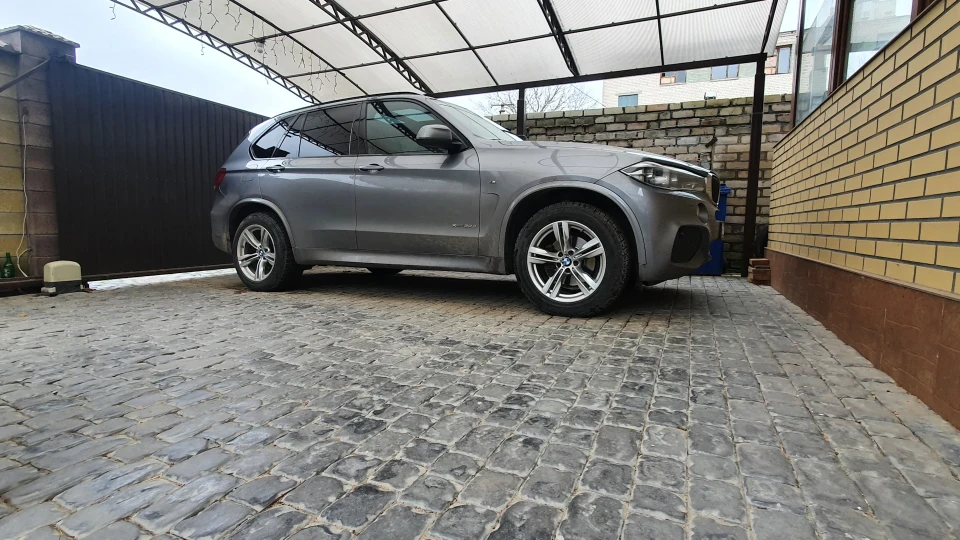 BMW X5 Правильний X5 4
