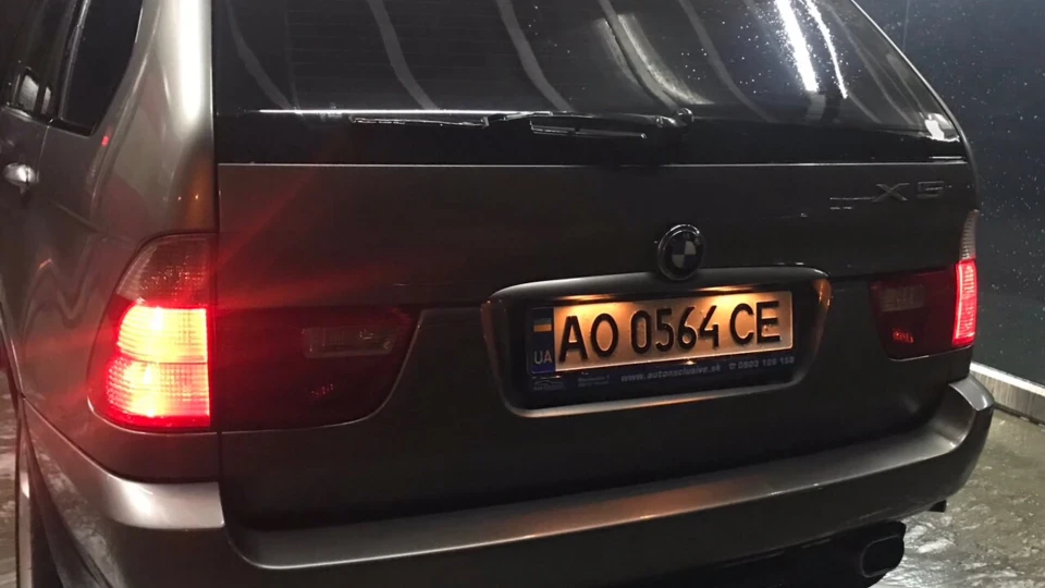 BMW X5 Silbergrau metallic 3