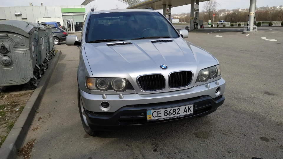 BMW X5 Тихохідний бобік
