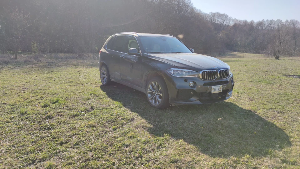 BMW X5 USA 35i Imperial blue 4