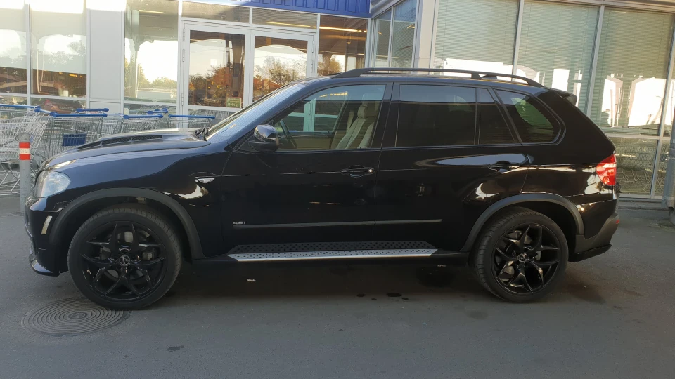 BMW X5 У обвазі Hamann