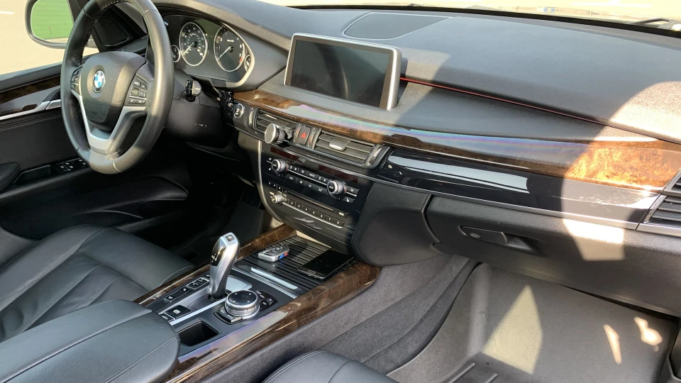 BMW X5 Хом'як 5