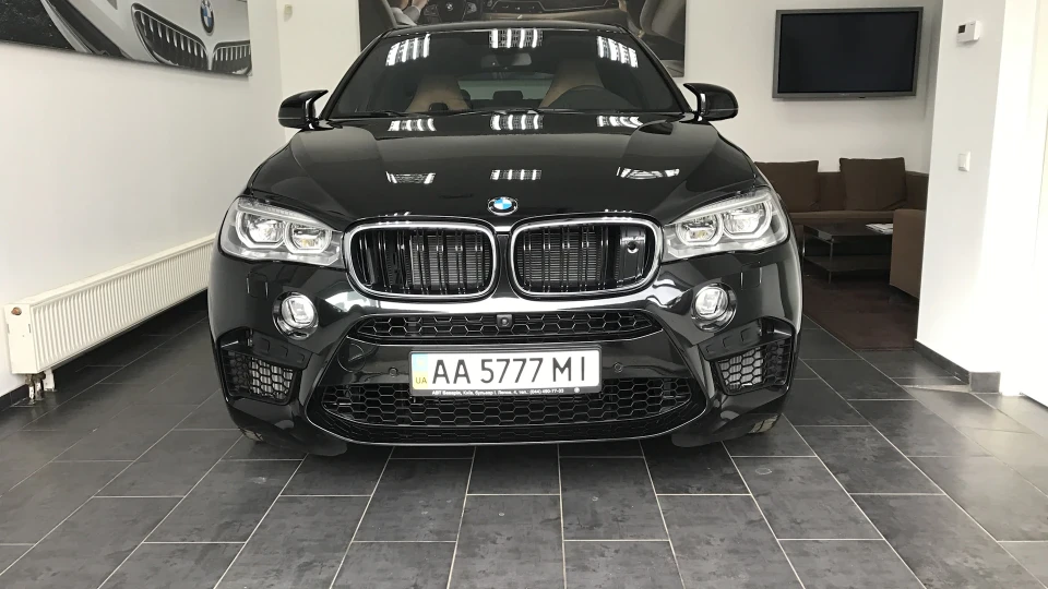 BMW X6 M Darth Vader :)