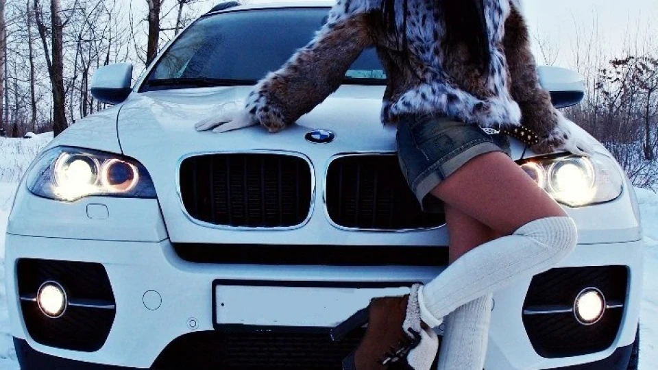 BMW X6 4