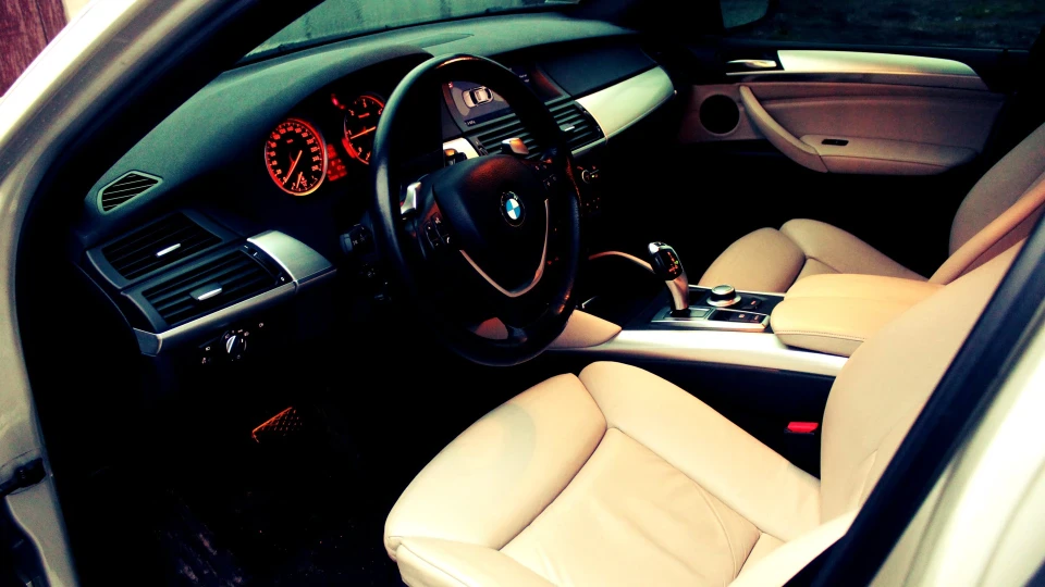 BMW X6 5