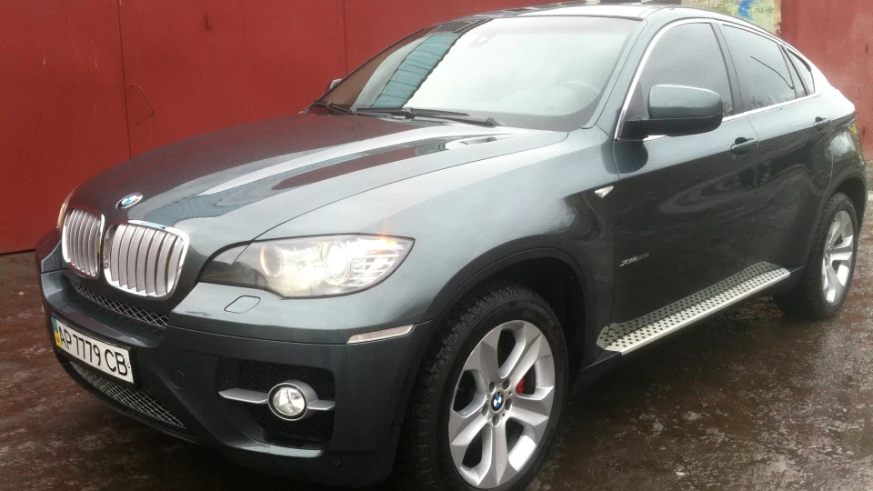 BMW X6 35ix-drive Tasman green 2