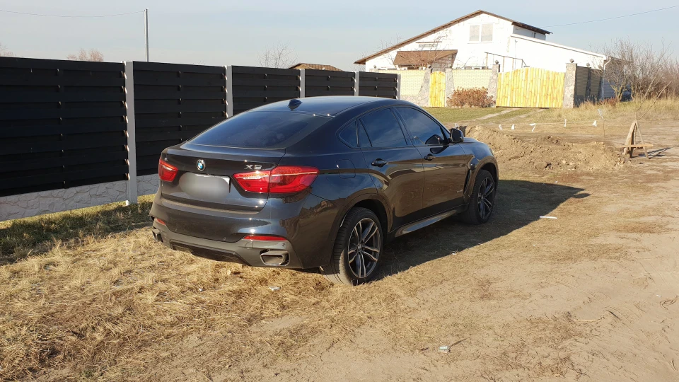 BMW X6 Alpha black carbon 5