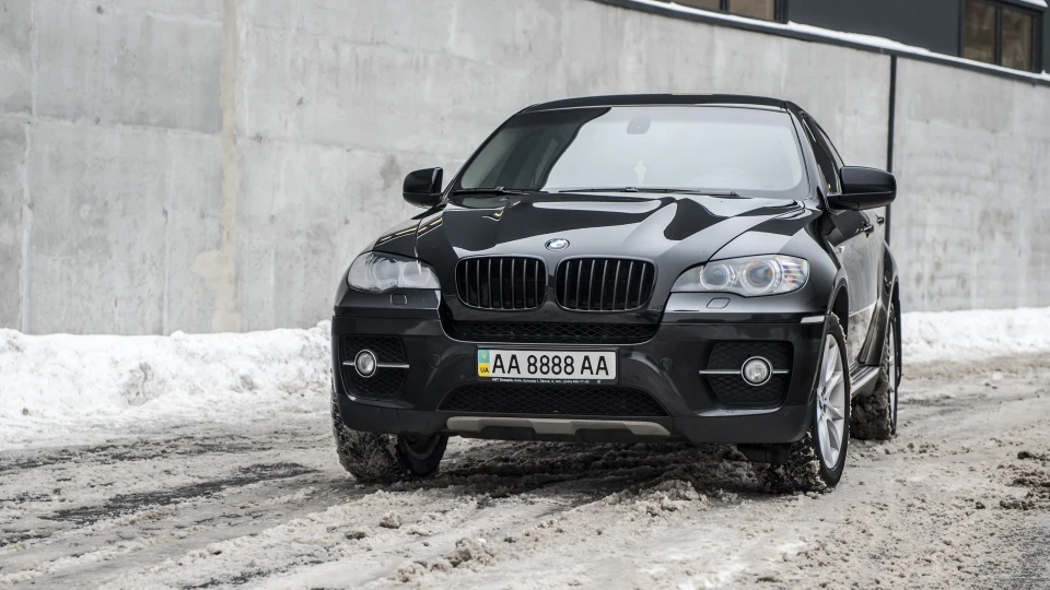 BMW X6 Black StaR 3