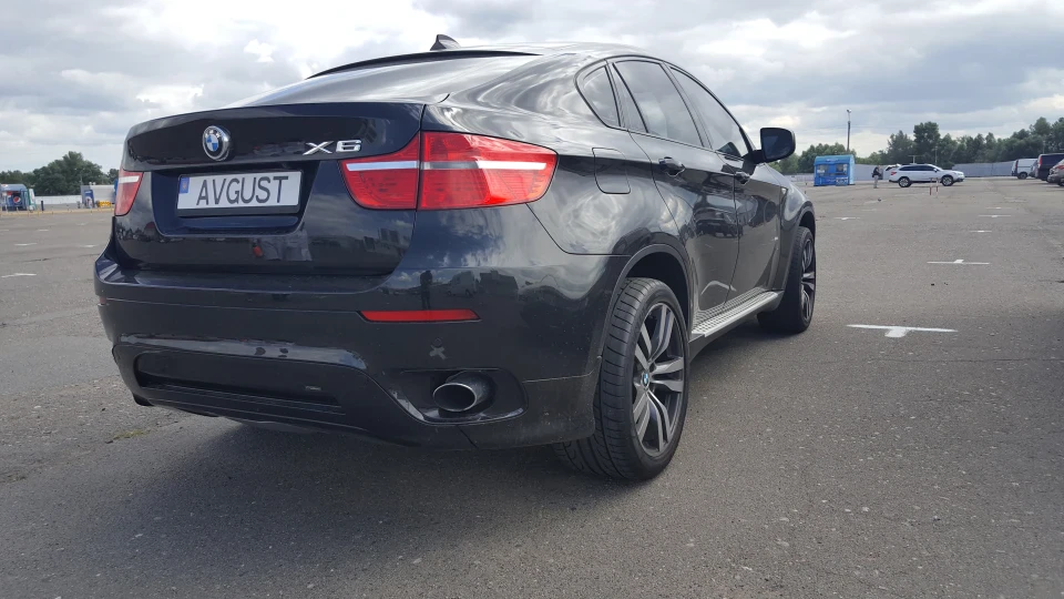 BMW X6 E71 AVGUST