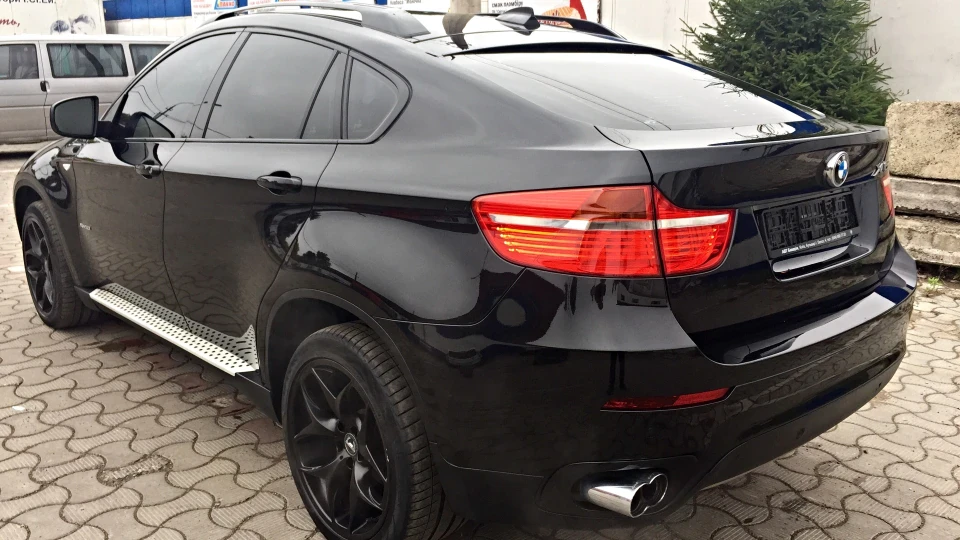 BMW X6 Звір 5