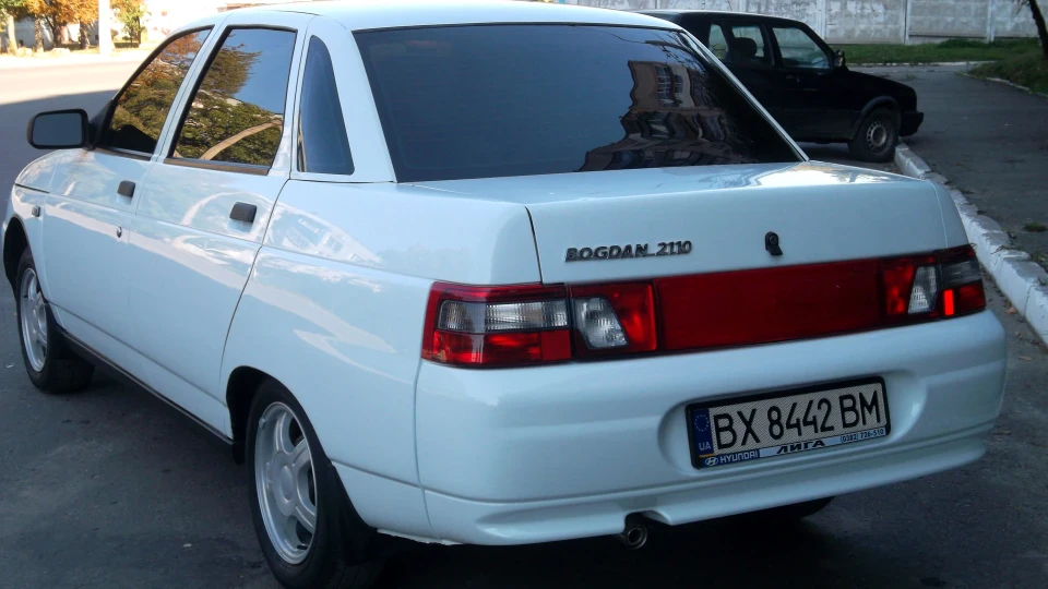 Bogdan 2110 4