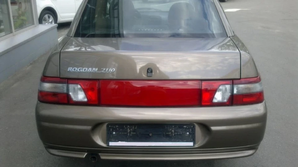 Bogdan 2110 Chokolate 3