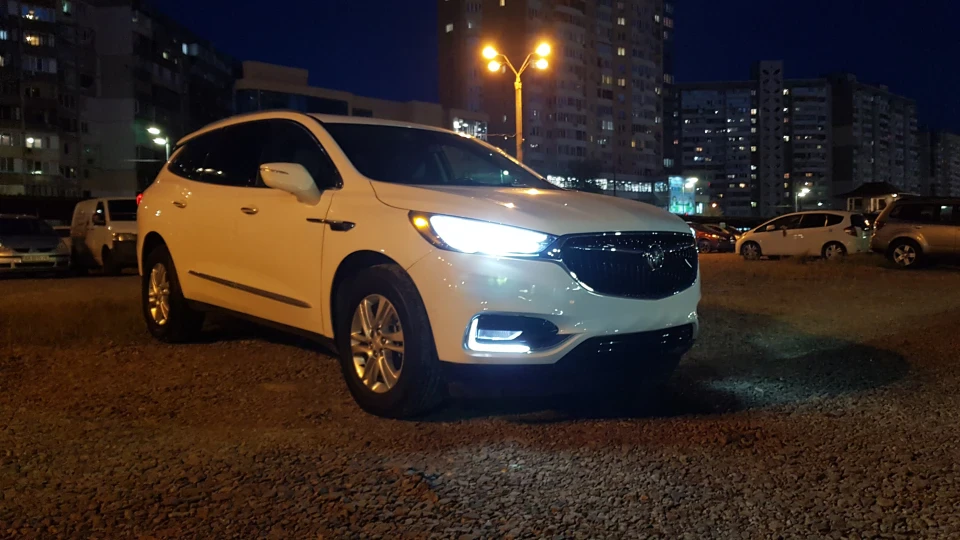 Buick Enclave 3