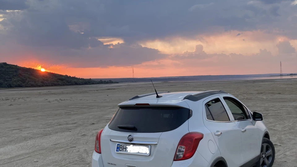Buick Encore Біленька 5