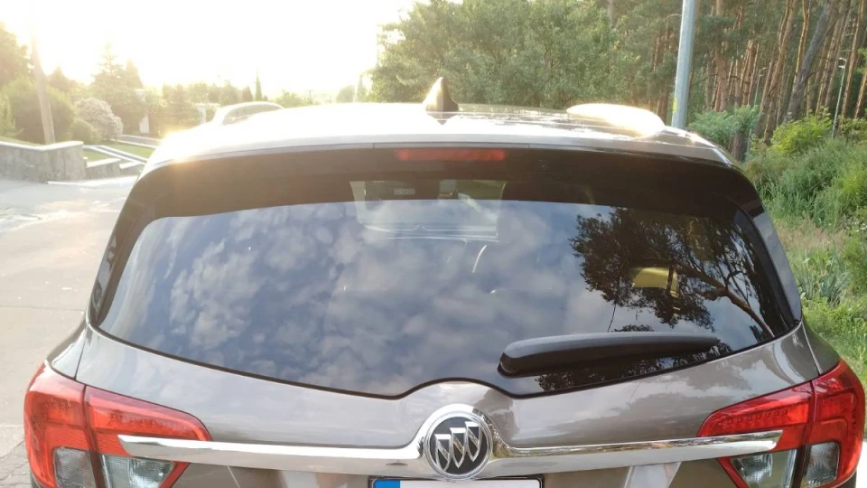 Buick Envision Premium Limited 3