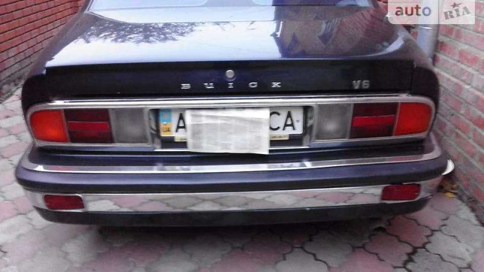 Buick Park Avenue Буйєк-перший американець 4