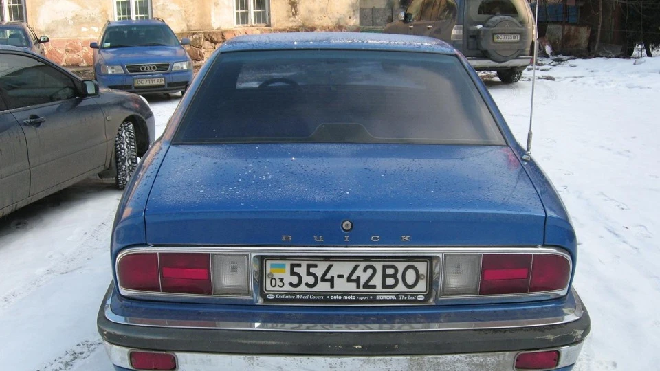 Buick Park Avenue синій перламутр 5