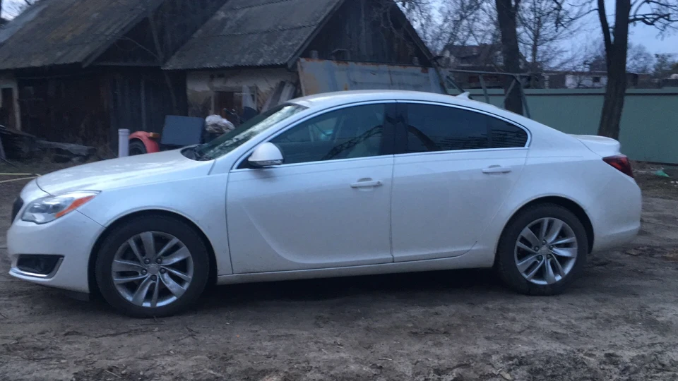 Buick Regal 2