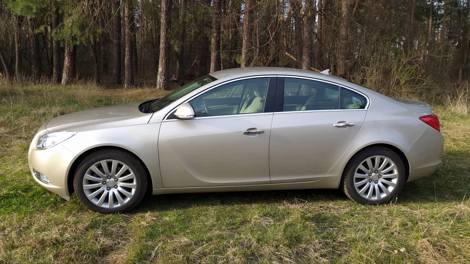 Buick Regal 2.0 turbo 220л.с.