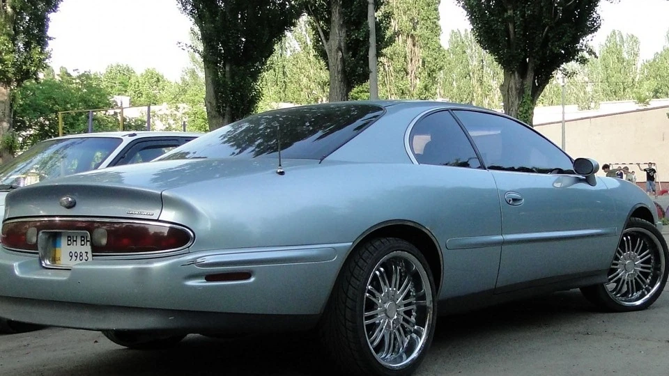 Buick Riviera 3.8 supercharged 5