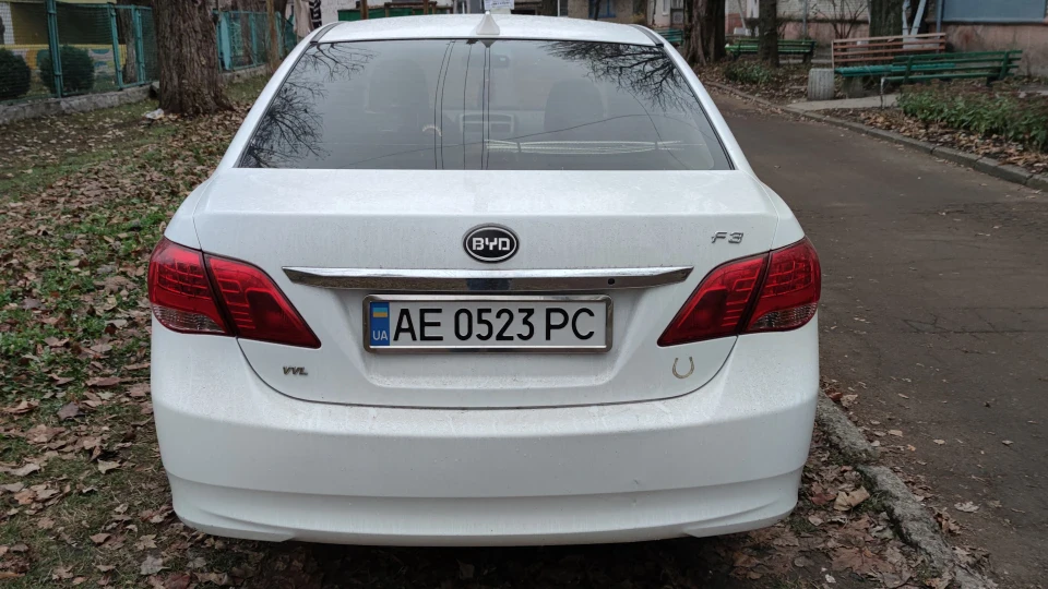 BYD F3 BYD NEW F3 Белая Пушинка 3